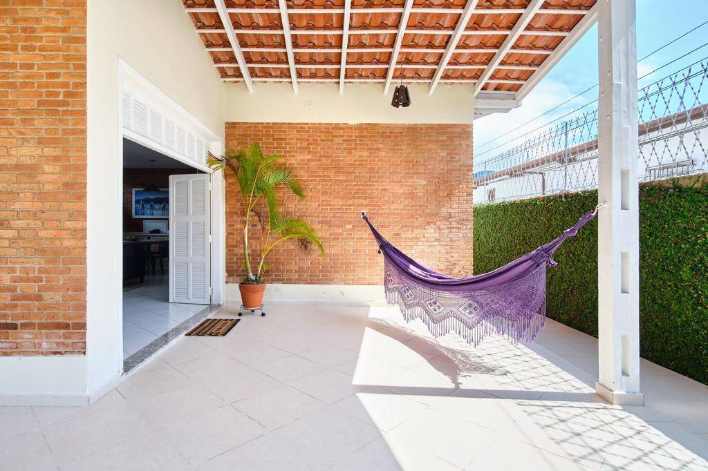 Apartamento, 3 quartos, 216 m² - Foto 1