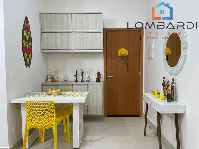 Apartamento para Venda em Ubatuba - 2