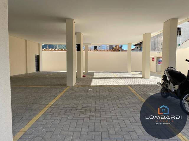 Apartamento para Venda em Ubatuba - 3