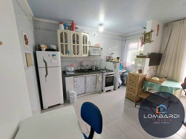 Apartamento para Venda em Ubatuba - 3