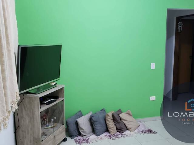 Apartamento para Venda em Ubatuba - 2