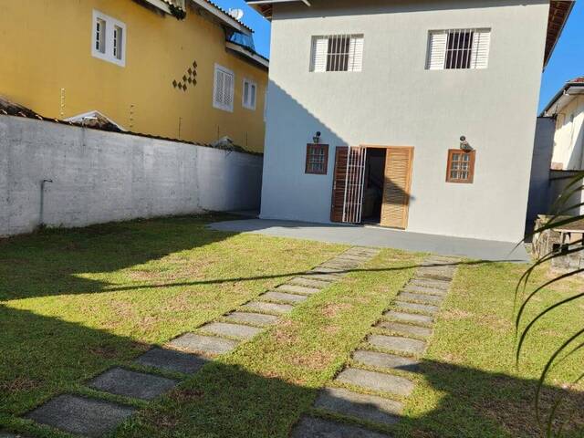 #L982 - Apartamento para Venda em Ubatuba - SP