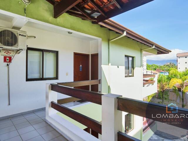 Apartamento para Venda em Ubatuba - 2