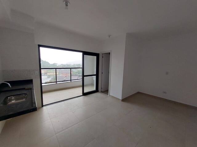 Apartamento para Venda em Ubatuba - 2