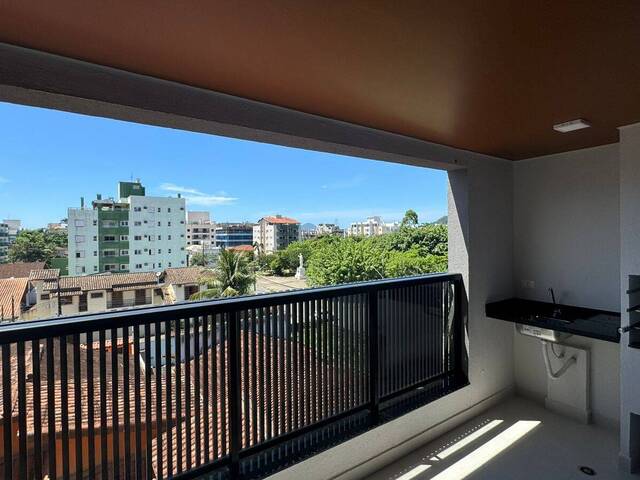 Apartamento para Venda em Ubatuba - 2