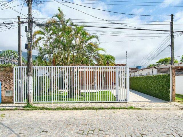 Apartamento para Venda em Ubatuba - 2