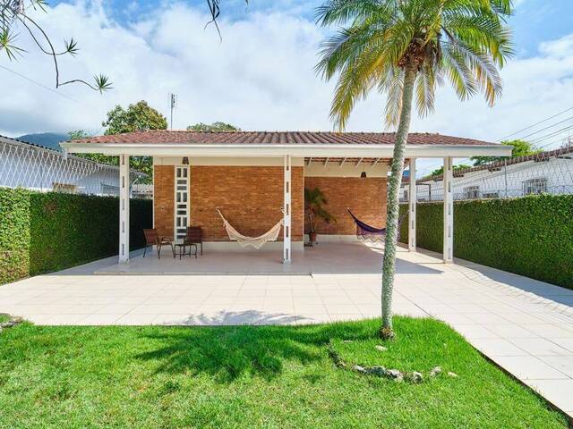 Apartamento para Venda em Ubatuba - 4