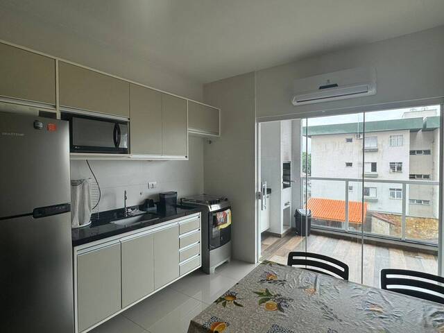#L1102 - Apartamento para Venda em Ubatuba - SP