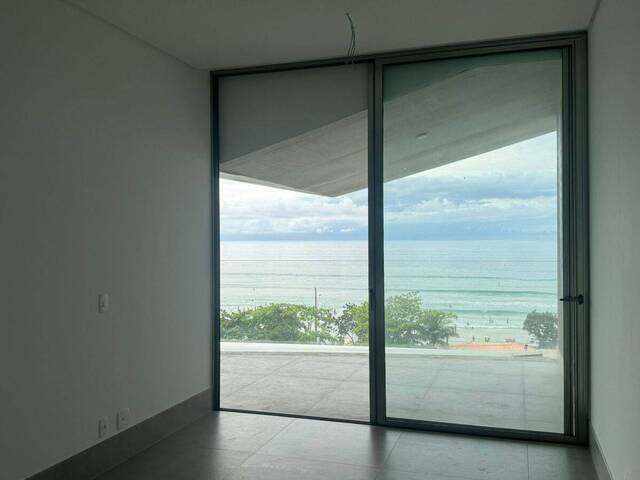 Apartamento para Venda em Ubatuba - 5