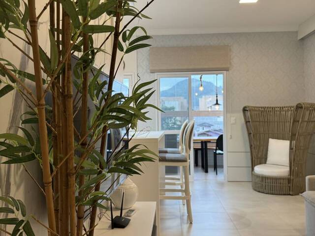 Apartamento para Venda em Ubatuba - 2