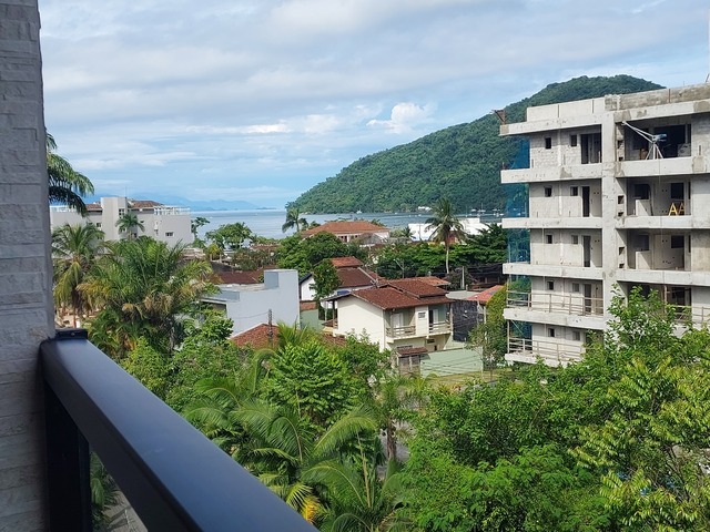 Apartamento para Venda em Ubatuba - 2