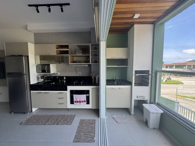 Apartamento para Venda em Ubatuba - 2