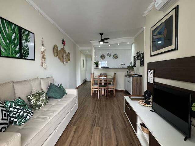 #L1121 - Apartamento para Venda em Ubatuba - SP