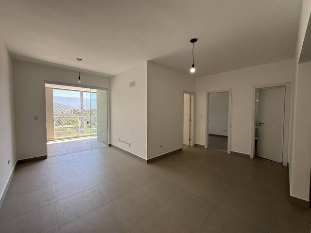 Apartamento para Venda em Ubatuba - 2
