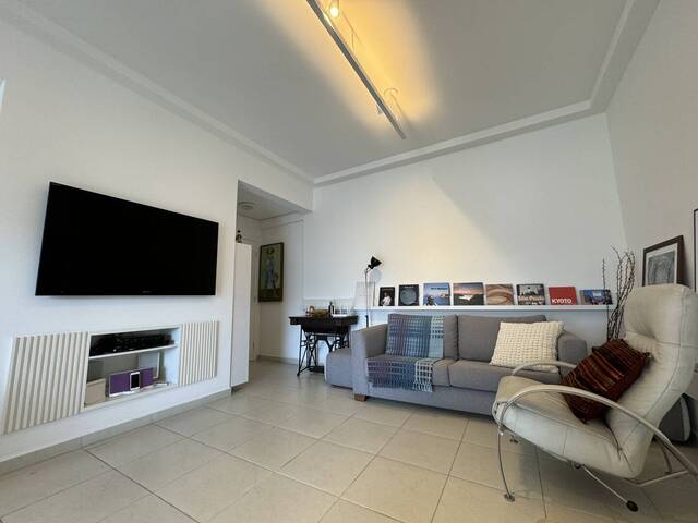 Apartamento para Venda em Ubatuba - 4