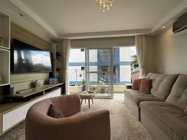 Apartamento para Venda em Ubatuba - 2