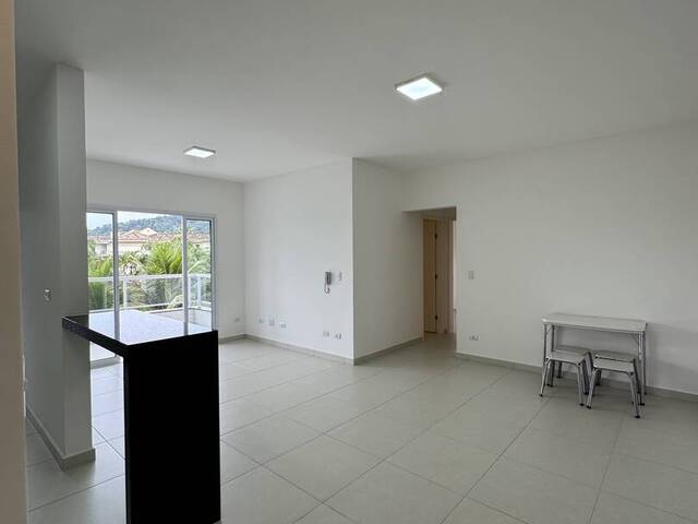 Apartamento para Venda em Ubatuba - 4