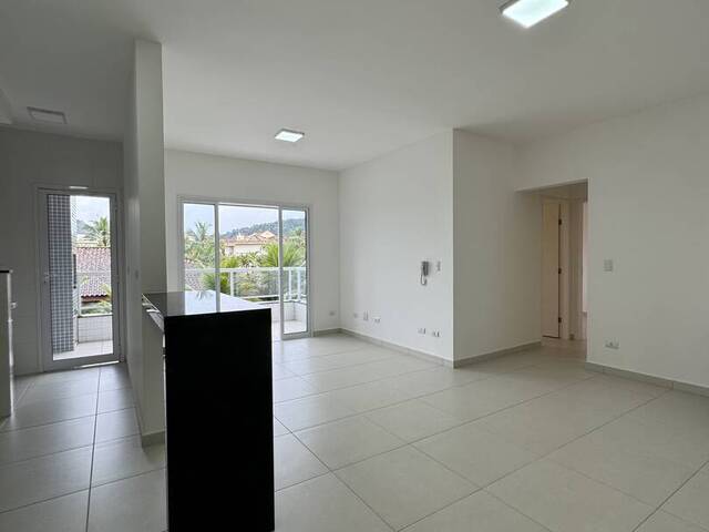 Apartamento para Venda em Ubatuba - 2