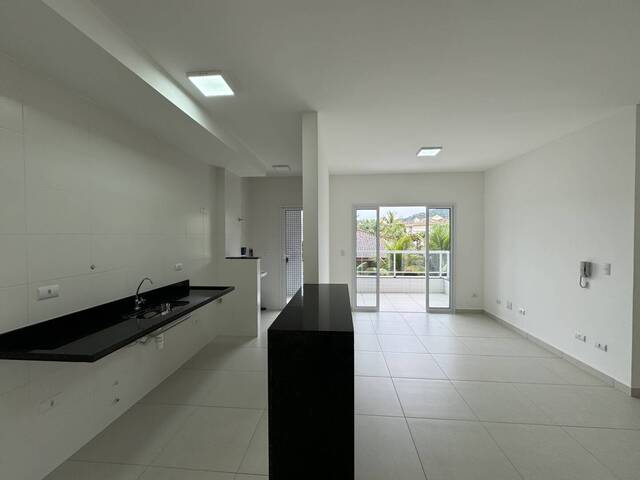 Apartamento para Venda em Ubatuba - 5