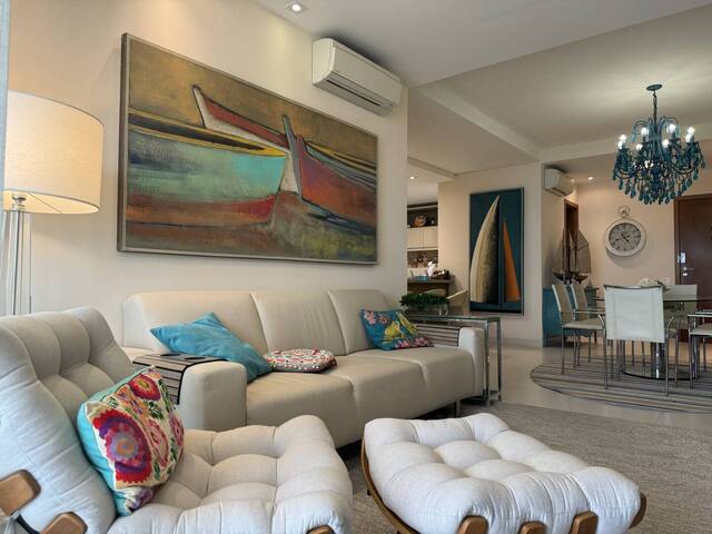 Apartamento para Venda em Ubatuba - 2