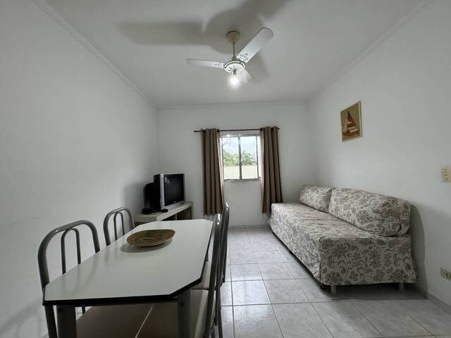 Apartamento para Venda em Ubatuba - 2