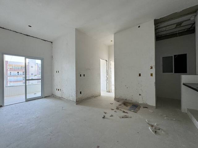 Apartamento para Venda em Ubatuba - 3