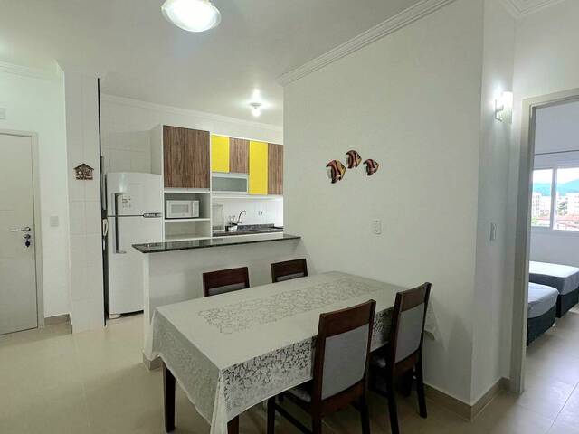 #L1263 - Apartamento para Venda em Ubatuba - SP