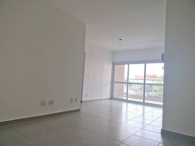 Apartamento para Venda em Ubatuba - 2