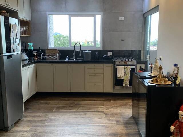 Apartamento para Venda em Ubatuba - 5