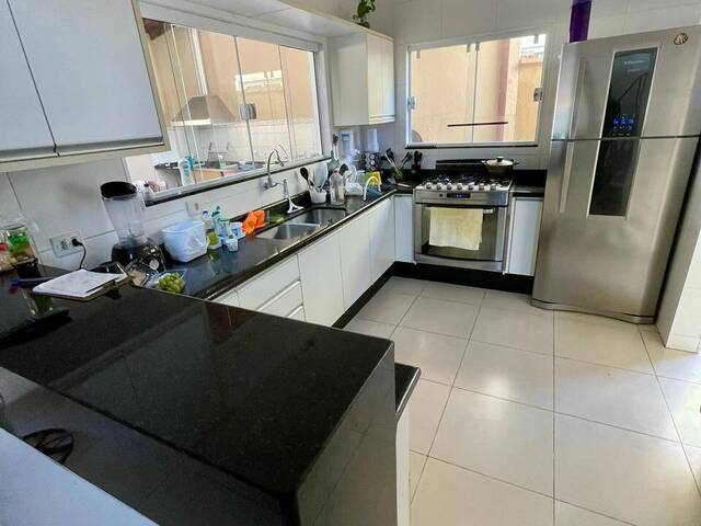 Residencial para Venda em Ubatuba - 5