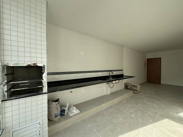Apartamento para Venda em Ubatuba - 5