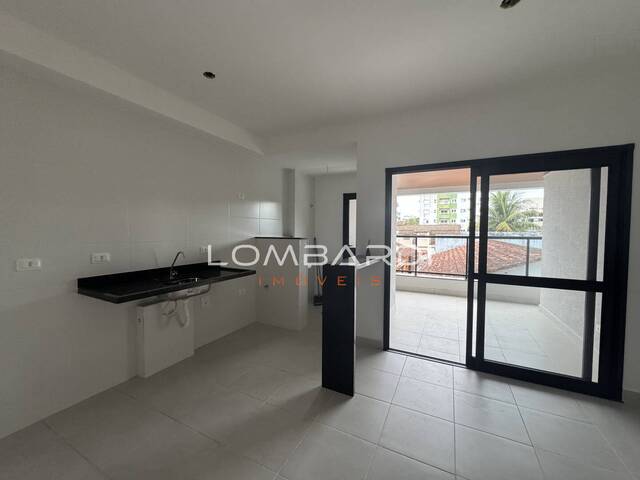 Apartamento para Venda em Ubatuba - 2