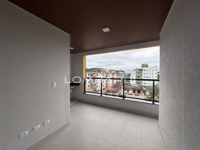 Apartamento para Venda em Ubatuba - 3