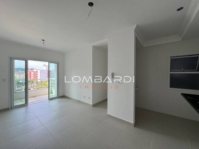 Apartamento para Venda em Ubatuba - 2