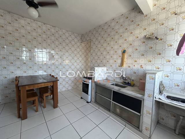 Apartamento para Venda em Ubatuba - 2