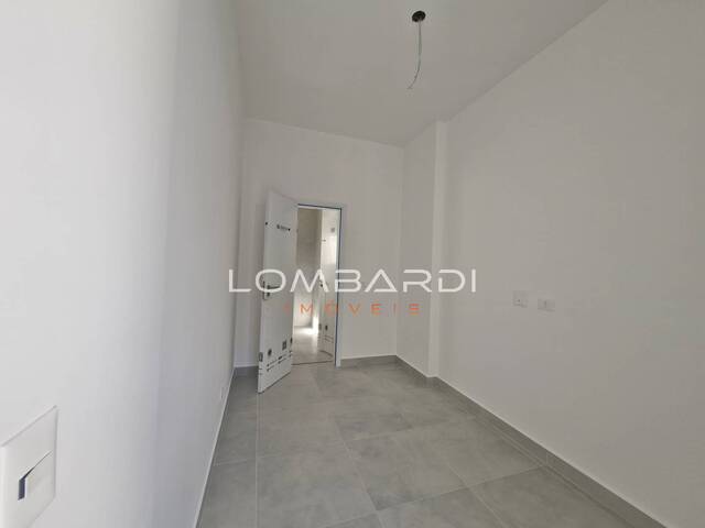 Apartamento para Venda em Ubatuba - 2