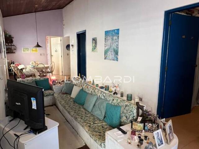 Residencial para Venda em Ubatuba - 4