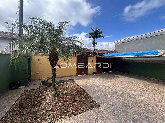 Residencial para Venda em Ubatuba - 5