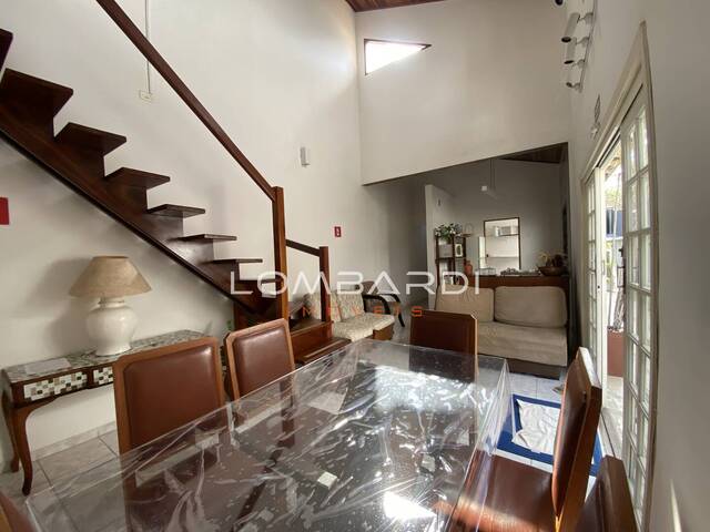 Residencial para Venda em Ubatuba - 4