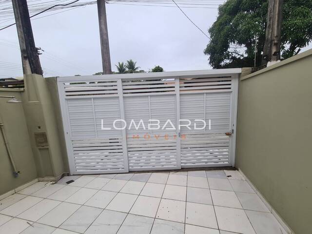 Residencial para Venda em Ubatuba - 4