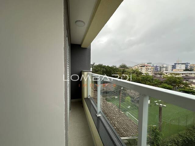 Apartamento para Venda em Ubatuba - 4