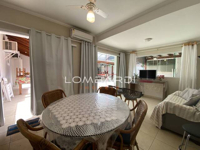 Residencial para Venda em Ubatuba - 5