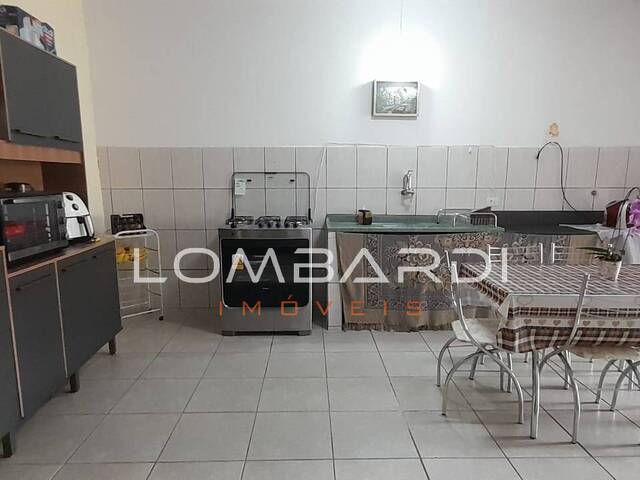 Residencial para Venda em Ubatuba - 4