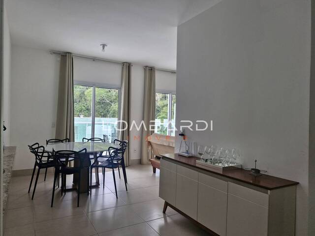 Apartamento para Venda em Ubatuba - 2