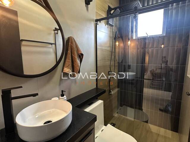 Apartamento para Venda em Ubatuba - 2