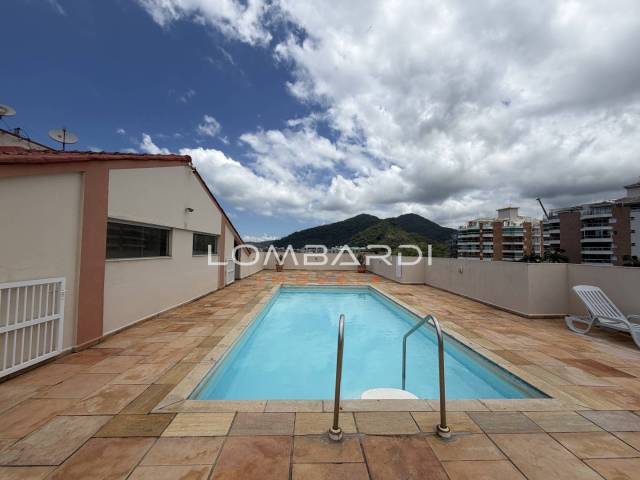 #L1635 - Apartamento para Venda em Ubatuba - SP