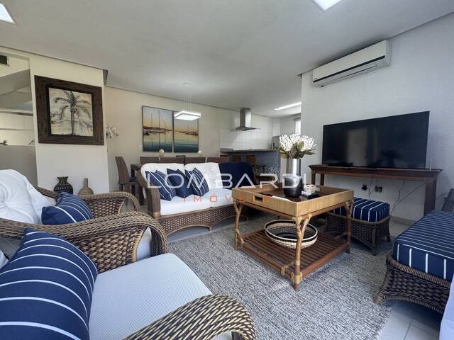 Residencial para Venda em Ubatuba - 4