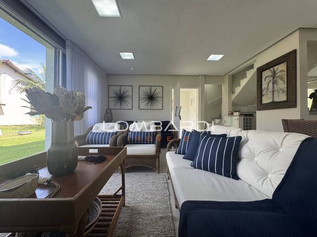 Residencial para Venda em Ubatuba - 2