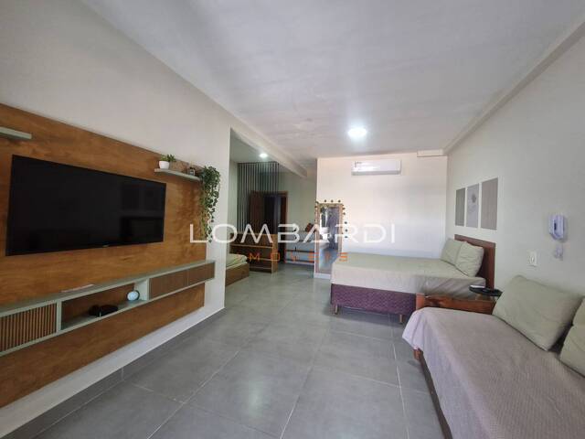 Apartamento para Venda em Ubatuba - 3