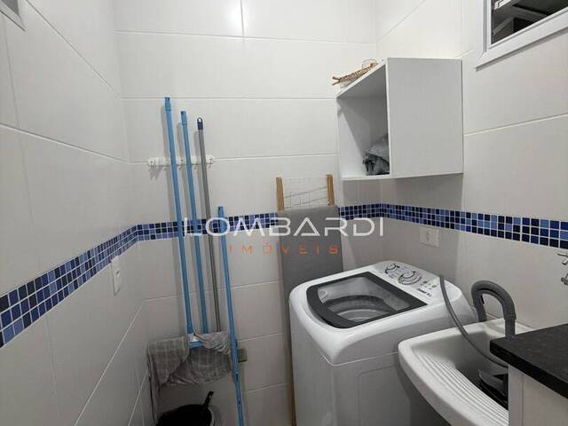 Apartamento para Venda em Ubatuba - 2